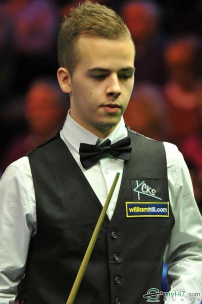 前锋的跑位 前锋的跑位